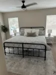 Charming cabin retreat near the picturesque Sevier River and Piute ATV trail. - 3-Star