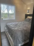 Lakeside Cabin 2 w/Hot Tub, Sauna & Watercraft Rentals - Chalets
