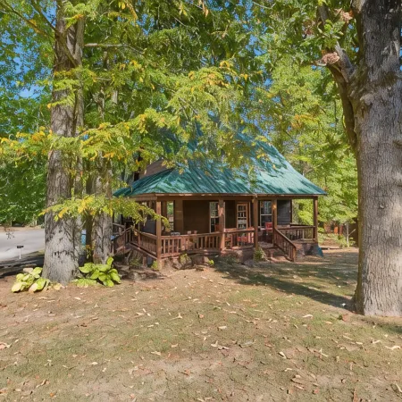 Cozy Cabin 3.5 min from Sportman's!