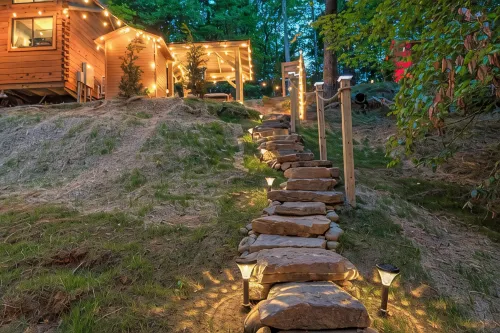 2 Bedroom Cabin in DuPont State Park with Loft, Hot-Tub, and Sauna(Read Rules) - Chalets