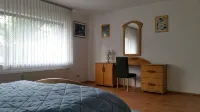 Renovated apartment in a good residential complex in Solms in the beautiful Lahn valley. - Apartments