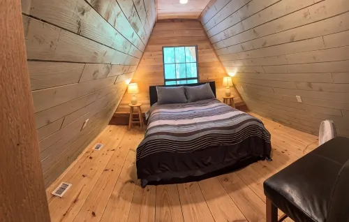 Coyote Creek A-Frame Cabin with Firepit, Nature Trail, Games, Outside Activities - Chalets