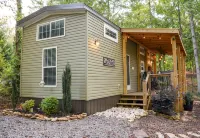 Mountain Abode Tiny House: Your Perfect Getaway Surrounded by Nature - Alppimaja