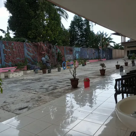 Ocean Hotel