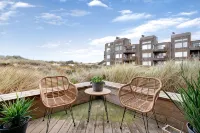 Serene & Modern~ Ocean Front View~ 2 Bd 2 Bth~1st Fully Remodeled - 무료 와이파이