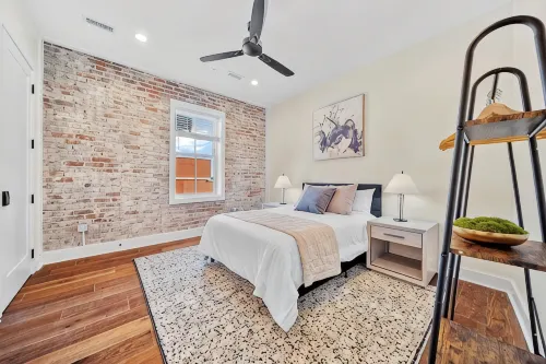 Knoxtopia: Boutique Luxury in the Heart of Downtown Knoxville - 4-Star