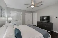 Premium Townhome #C w/ 2 King Beds & Luxury Baths - Bungalows