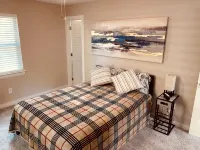 Walk Cowboys Rangers TX Live Restaurants and More  5 Stars!! - บังกะโล