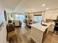 Oceanfront 2 Bd, 2.5 BTH in Surfside! - Boutique