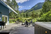 The Alyeska View: Base of Alyeska with a Hot Tub! - Wifi