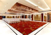 Hotel Madin - 5 ดาว