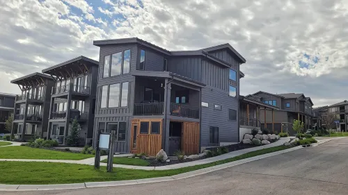 Beautiful Lakehouse on Pineview Reservoir near 3 ski resorts - 4-Star