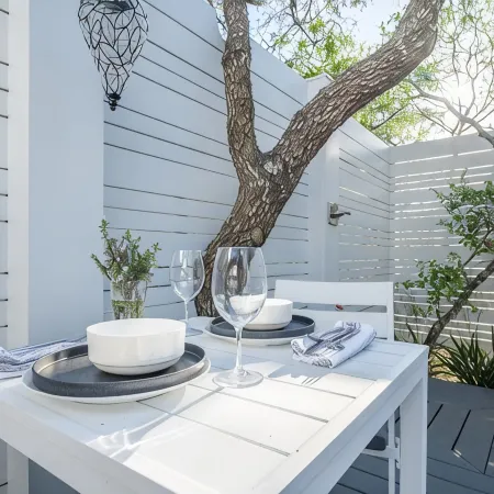 Romantic New Home for 2-Private Hot Tub/ Secluded Patio-260 Steps to Beach-Bikes