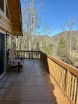 New cabin with king size bedrooms, en suite bathrooms, smart TV, decks & views. - Chalets