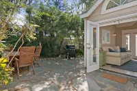 Pierpont Beach Ventura GEM Sleeps 6 Family Friendly-2 Min Walk to the Beach! - balcony