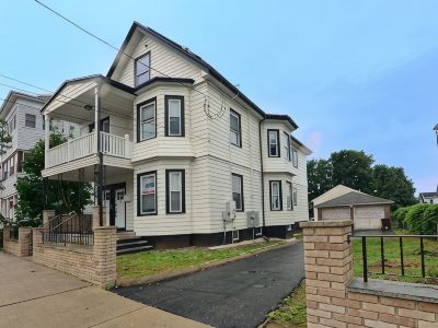 Boston 2 level luxury home, Free Parking, 5 mins to casino & 10 mins to airport