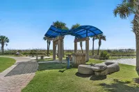 Sleepy Turtle -BEACH FRONT BLISS-Close to Mayo Clinic - 4-Star