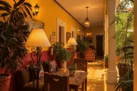 Copa de Oro Hotel Boutique - parking