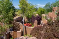 Authenitic Santa Fe Casita~Walk to Downtown, Kiva Fireplaces and Mountain Views - con vista montagne