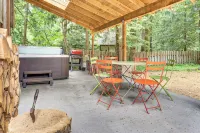 Mt. Hood Alpine Chalet w/ hot tub, kid & dog friendly - Chalets