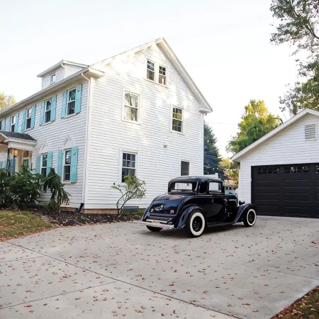 Downtown Yellow Springs- Walkable. Hot Tub. Fire Pit + Pets Welcome