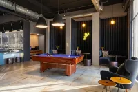 Aloft Green Bay - Parkering