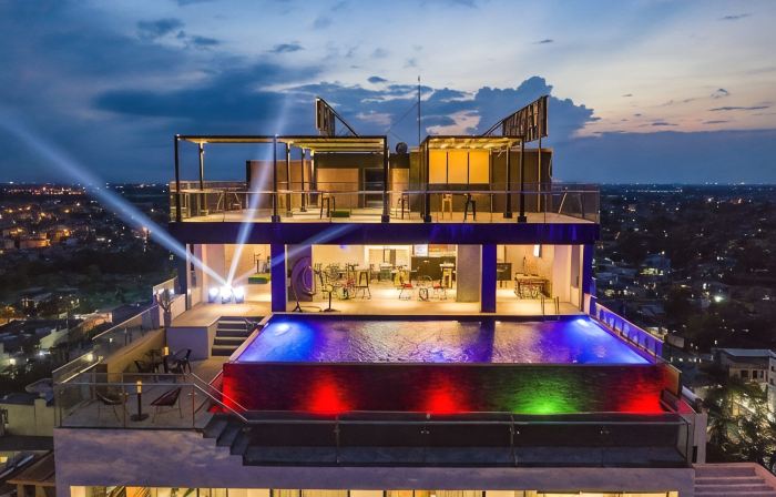 The Marron Hotel