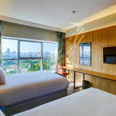 Grand Mercure São Paulo Pinheiros Отели рядом с достопримечательностью «Институт Томиэ Оотакэ»