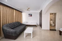 Aum Hotel - parking