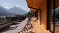 Larchenlodge SkySpa and Rooftop Pool Inklusive Stubai SuperCard - Mountain view
