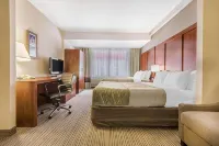 Comfort Inn & Suites - parking