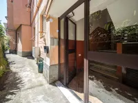 Il Giardino di Ada Ground Floor Studio with AC and Patio - Apartemen