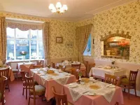 Midway Guest House Hotels in Escrick