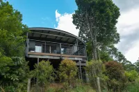 Whispering Valley Cottage Retreat