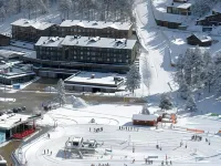 HG la Molina فنادق في La Molina-Alp