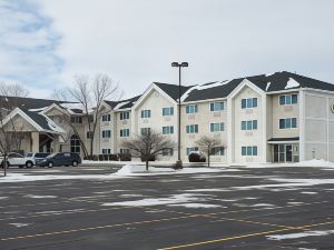 Cobblestone Suites - Oshkosh