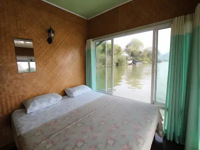 Nita Raft House Hotel berhampiran Wat Ban Huai Nam Khao