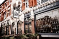 Half Moon Hotels near Godstone Tabernacle