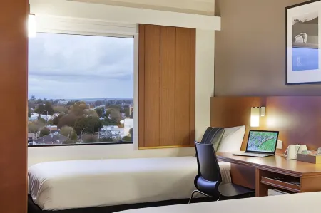 Ibis Hamilton Tainui