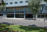 NH Ciutat de Reus Hotel dekat Colunmas Del Kursaal