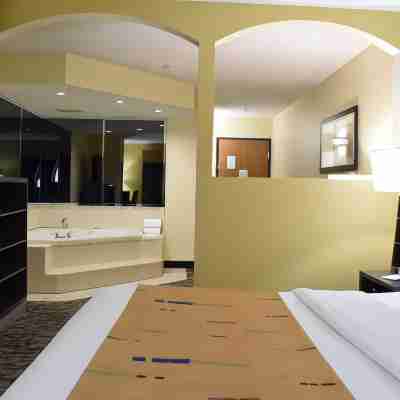Best Western Crown Inn  Suites Rooms