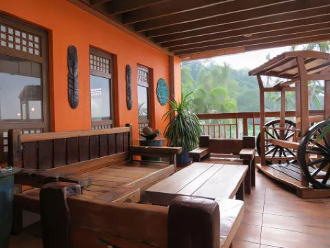 Pier Uno Dive Resort