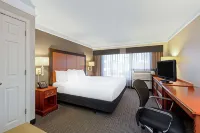 La Quinta Inn & Suites by Wyndham New Orleans Airport Hotels in Kenner