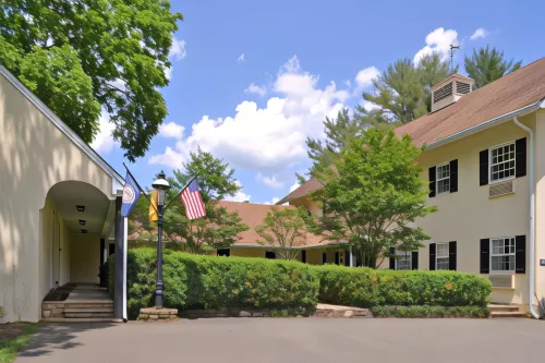 Airlie Hotels in Warrenton