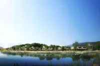 Vacancéole - le Village des Oiseaux Hotels in Bellegarde-sur-Valserine