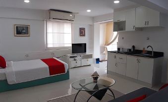 Slt Apartment Bangkok