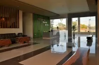 Padadita Beach Hotel Hotels in Matawai
