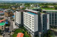 Seoubong Beach Hotel Jeju Các khách sạn gần University of The Nations