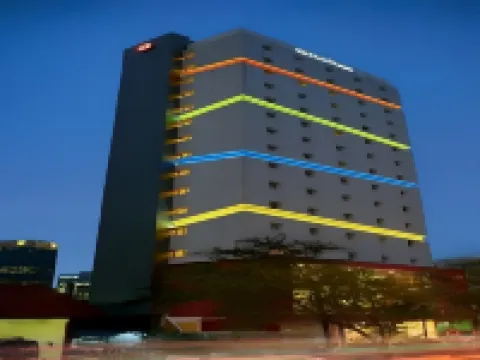 Amaris Hotel Tendean Hotels near Balai Kartini