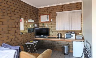 Airport Whyalla Motel